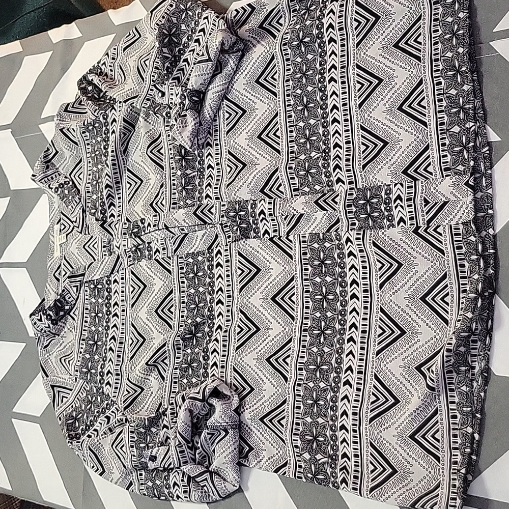 3/4 length sleeves blouse